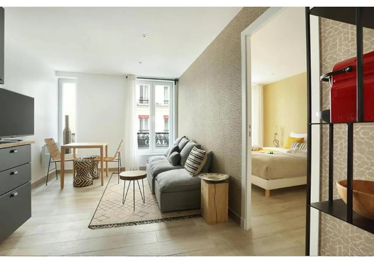 Apartment Center Of Paris By Studio Prestige France